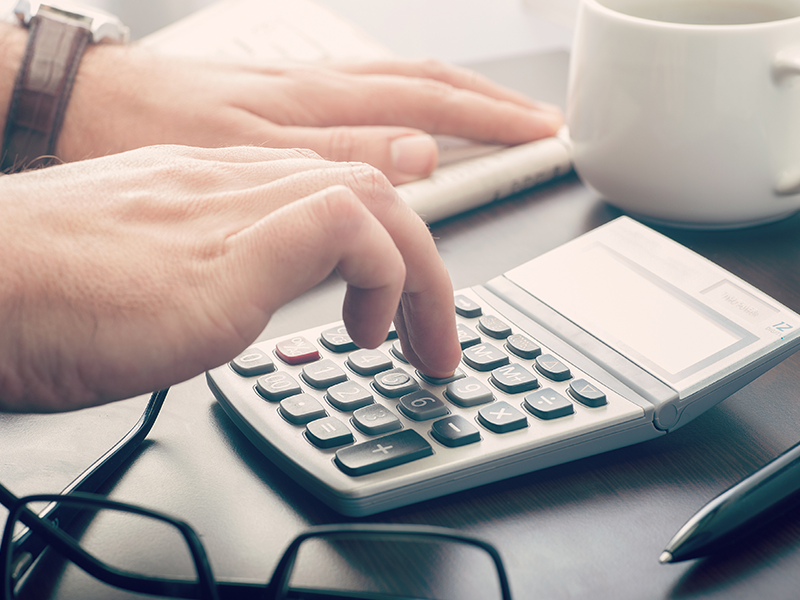 Churchill Knight Umbrella Feature